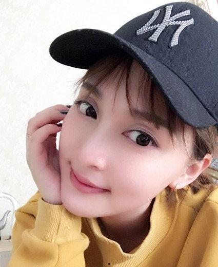 天佑小安妮照片曝光,网友直呼可爱到爆